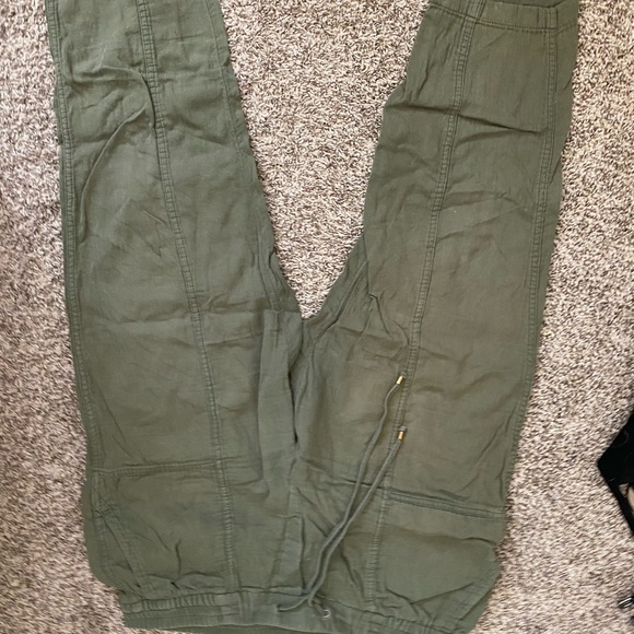 Casual capris - Picture 2 of 5